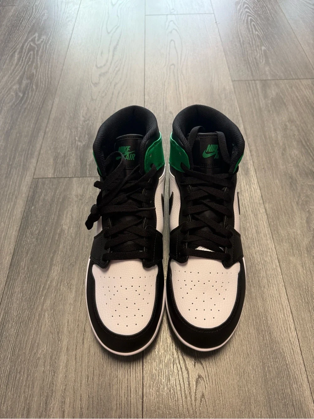Nike Men’s Air Jordan 1 Mid TD Mens 9.5 Lucky Green Football Cleats FJ6805 003